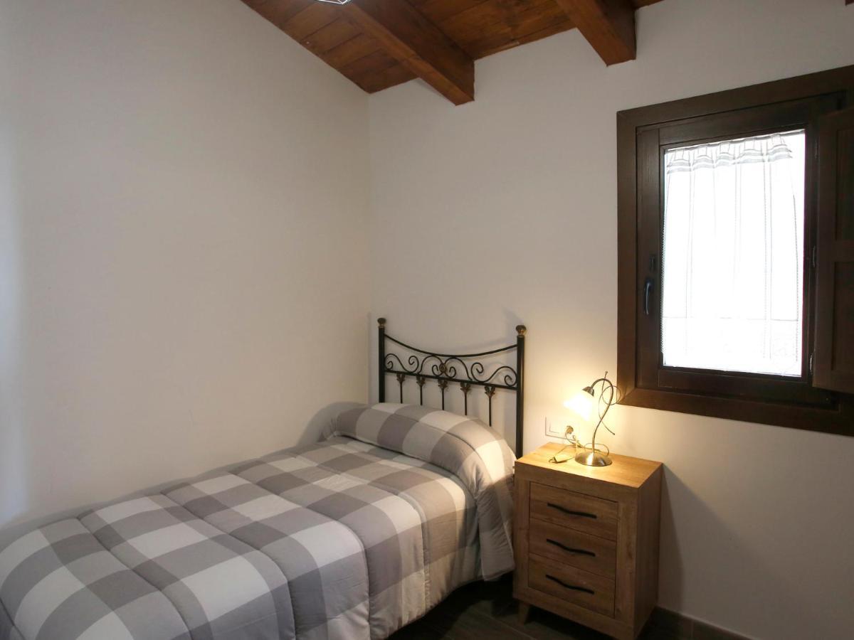 منزل الضيف Adahuesca  في Casa Sierra De Guara المظهر الخارجي الصورة