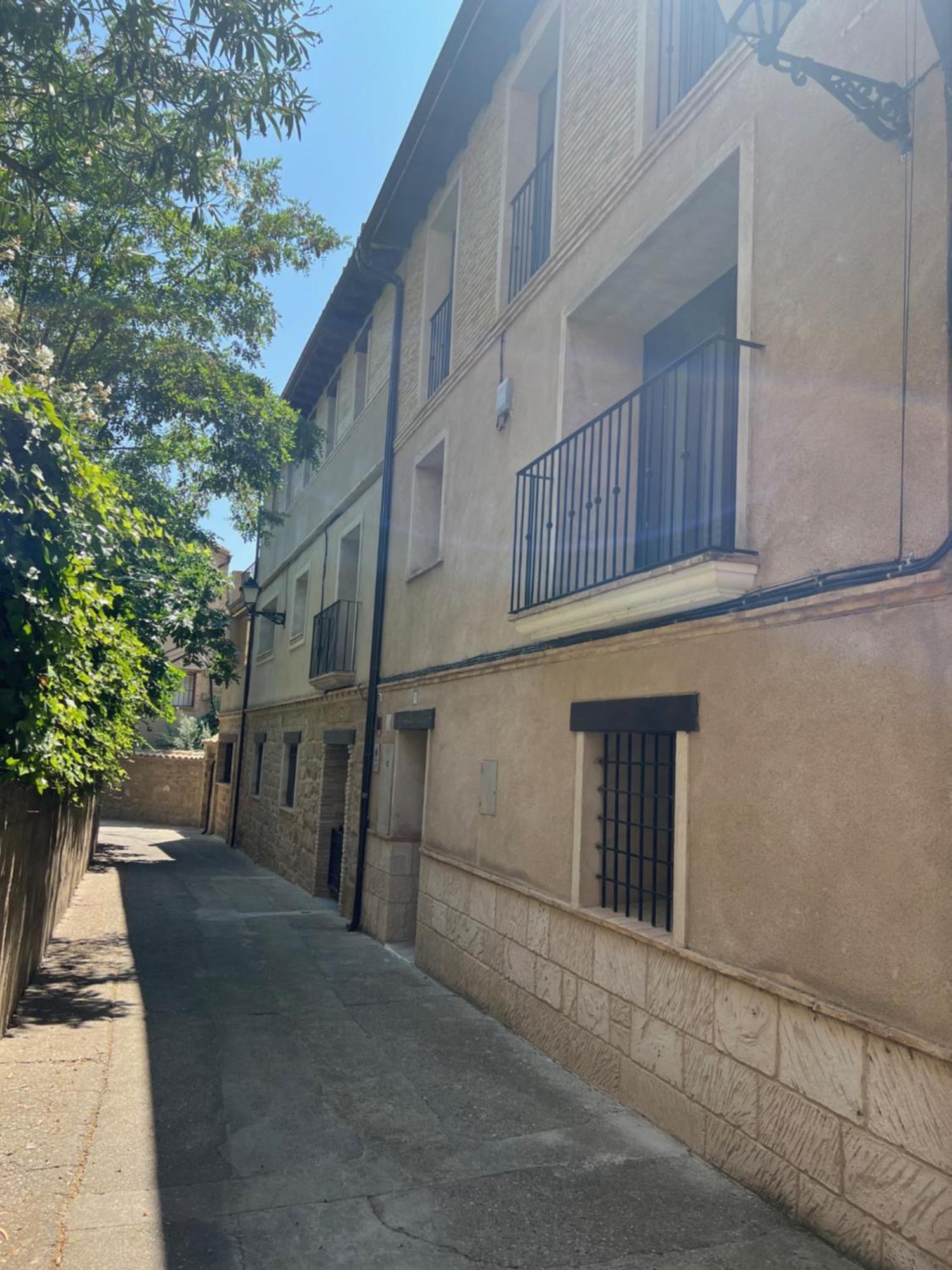 منزل الضيف Adahuesca  في Casa Sierra De Guara المظهر الخارجي الصورة